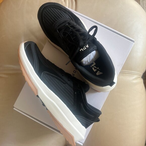 APL | Women's Jogger in Black/Ivory/Gum - Picture 3 of 6